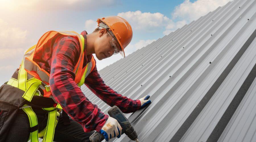 Professional Flat Roofing Installation in El Indio, TX